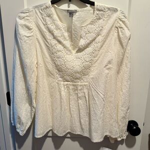 Women’s Size 1X Off White/Ivory Color- Yoke Blouse With Crocheted Accent